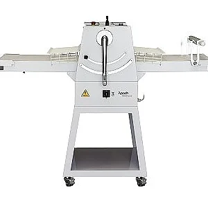 Тестораскаточная машина Apach Bakery Line ASH600/1200 VAR со станцией нарезки TCE600